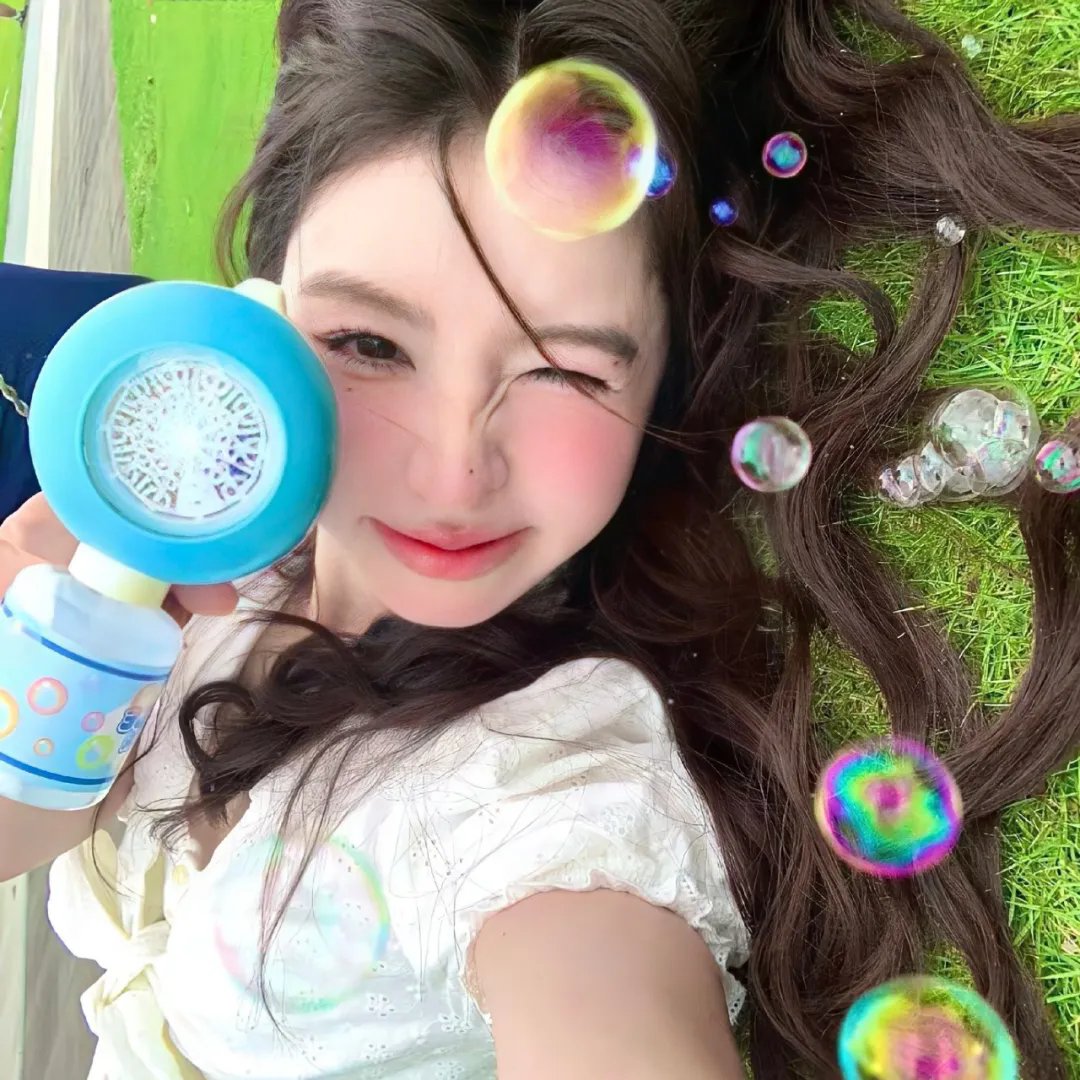 神奇校巴再度启程：太空旅程